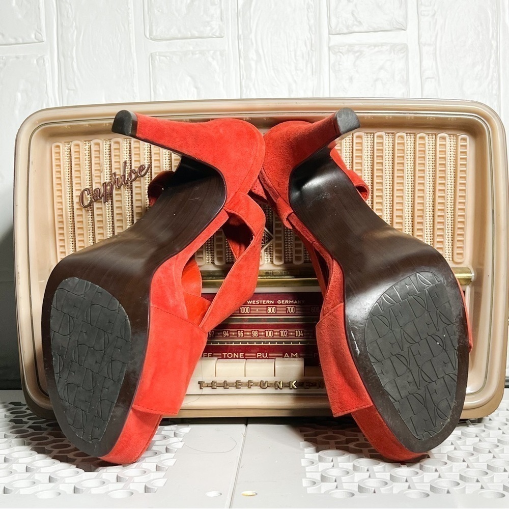 DIANE VON FURSTENBERG Suede Slingback Sandals - Picture 3 of 6